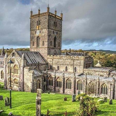 Carreg Yr Onnen Villa Haverfordwest Eksteriør bilde